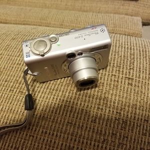 Canon powerShot Elph s410